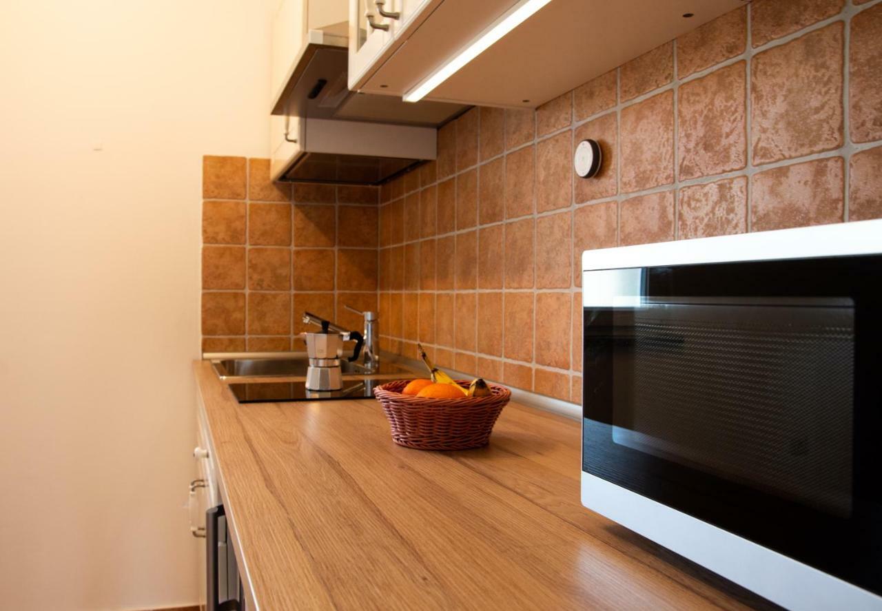 רובינייסקו סלו Mama Residence מראה חיצוני תמונה